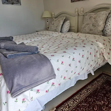 Rymlig Laegenhet Foer 7,8 Persons In Boliches, Fuegirola * Fuengirola