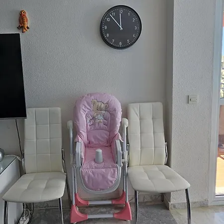 Rymlig Laegenhet Foer 7,8 Persons In Boliches, Fuegirola *