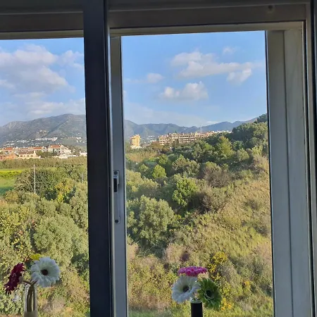 Апартаменты Rymlig Laegenhet Foer 7,8 Persons In Boliches, Fuegirola Фуэнхирола