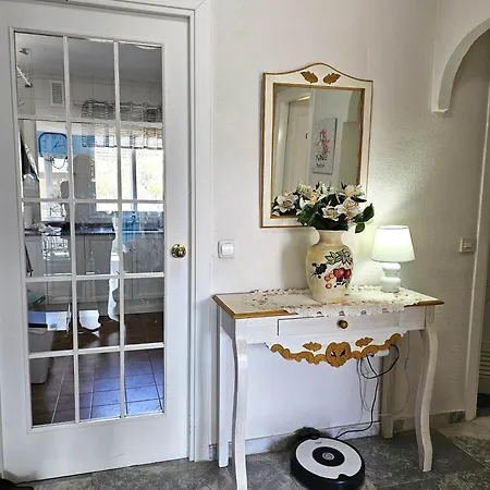 Rymlig Laegenhet Foer 7,8 Persons In Boliches, Fuegirola Appartement