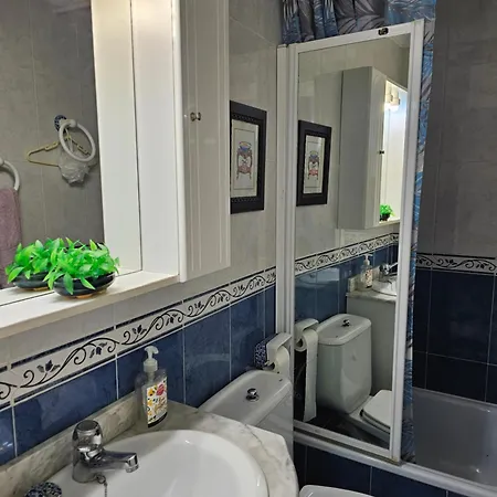 Rymlig Laegenhet Foer 7,8 Persons In Boliches, Fuegirola Appartement *