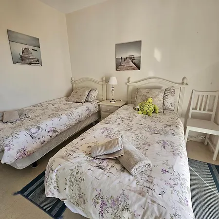 Rymlig Laegenhet Foer 7,8 Persons In Boliches, Fuegirola Fuengirola